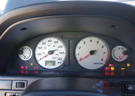 2001 Nissan Maxima Se from USA, damaged, VIN JN1CA31A81T110557